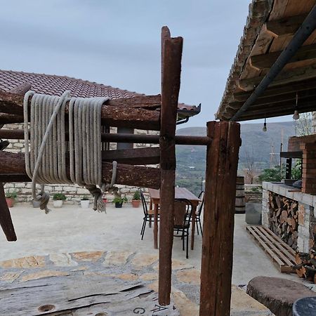 Villa Shpiragu Village Experience بيرات المظهر الخارجي الصورة
